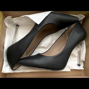 Mix No.7 Black Leather Heels